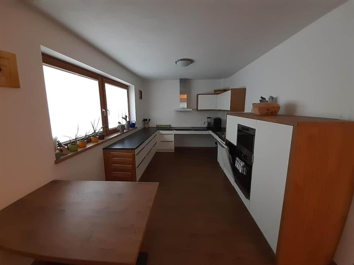 Grosszuegiges Apartment Georg Mayrhofen Barrierefrei Hollenzen Экстерьер фото